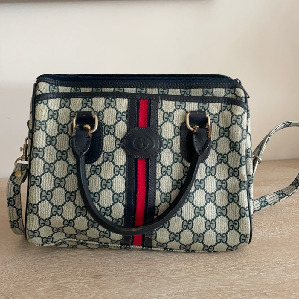Vintage Gucci Boston doctor handbag navy & white
